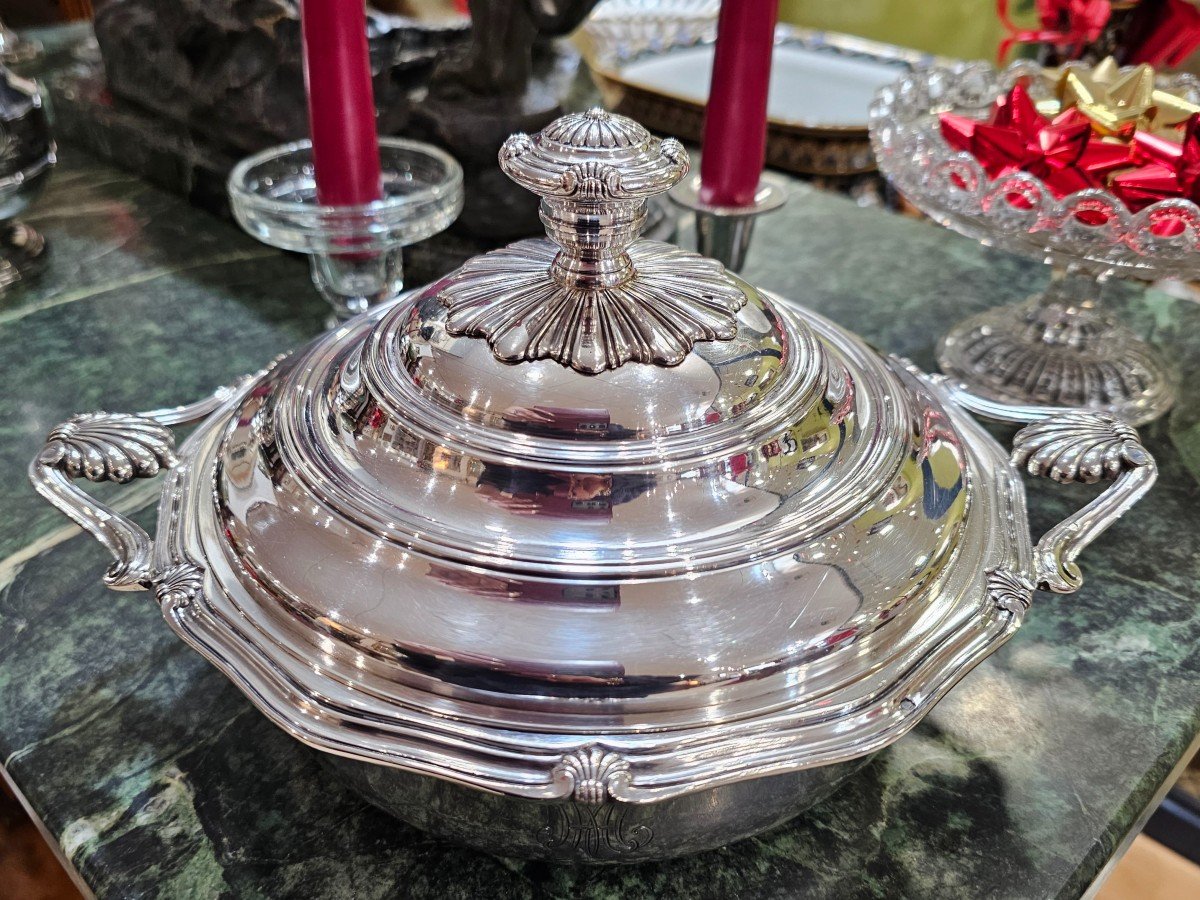 Limousin & Strain. Vegetable Dish In Solid Silver.