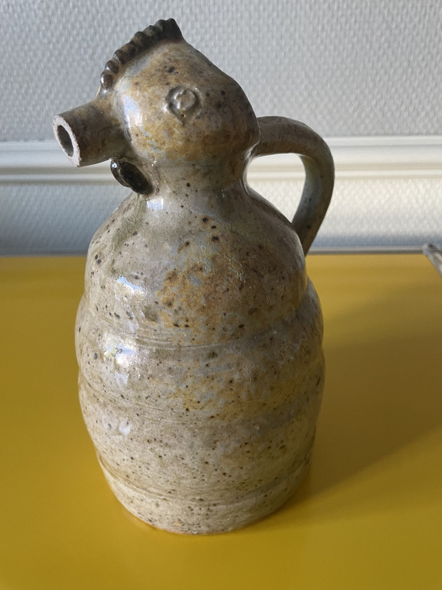 Pitcher M Bernon La Borne