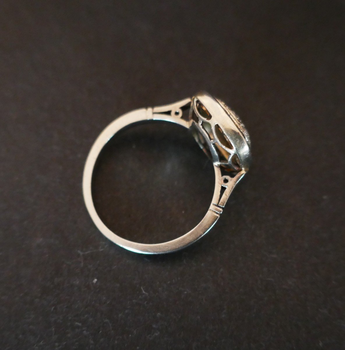 Art Deco Ring Diamonds And Calibrated Sapphires, Gold And Platinum.-photo-4