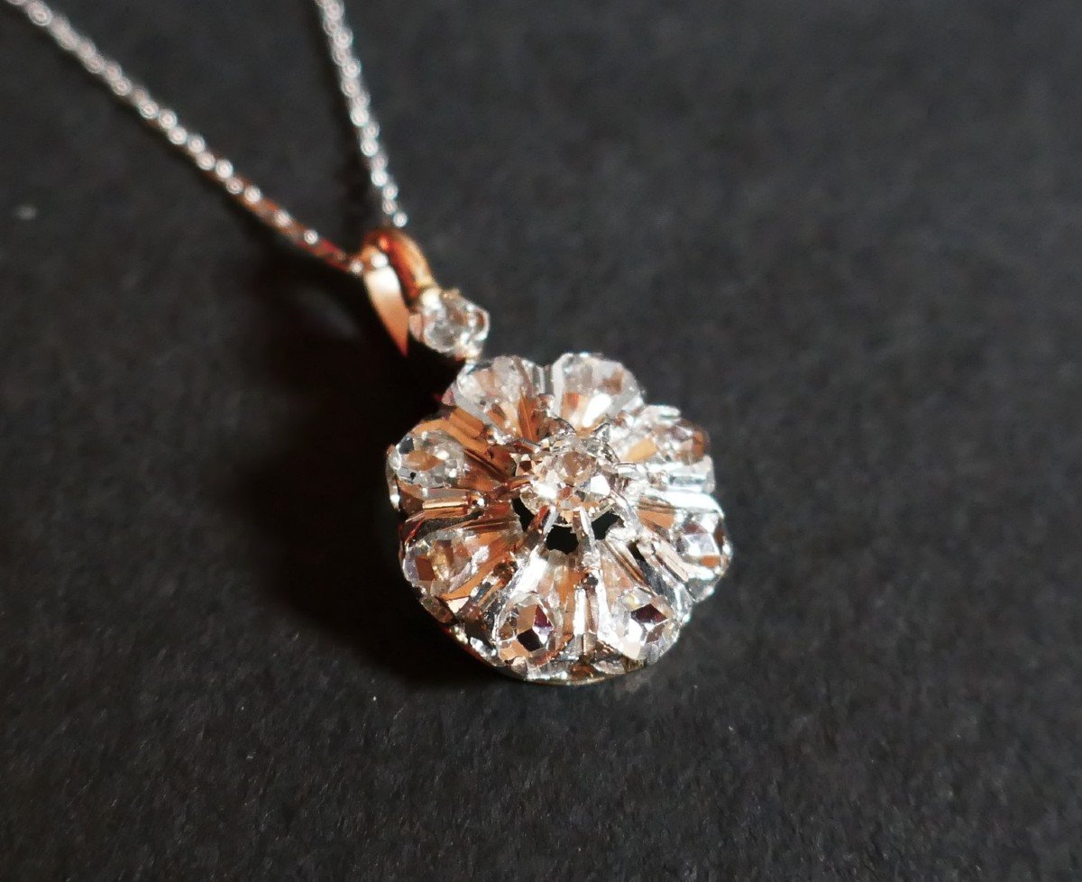 Pendentif Ancien Serti De Diamants, Chaîne Or Blanc 18 Carats.-photo-2