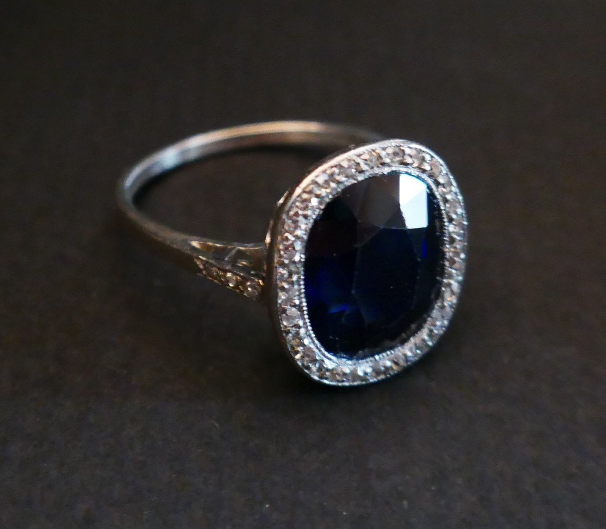 Bague Saphir 6,8 Carats Et Diamants, Monture En Platine. Certificat.-photo-3