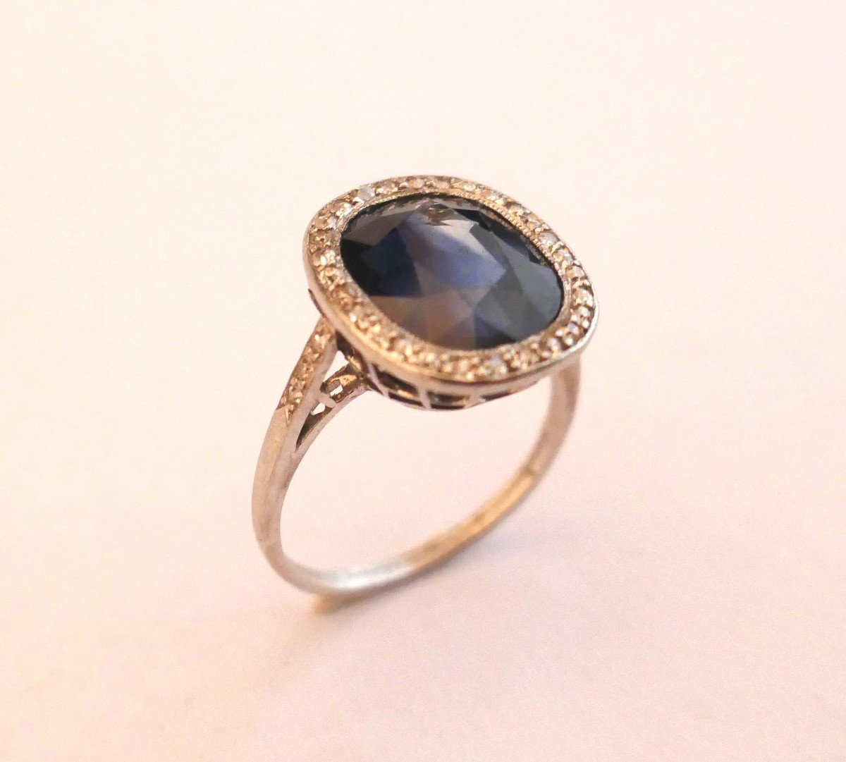 Bague Saphir 6,8 Carats Et Diamants, Monture En Platine. Certificat.-photo-2