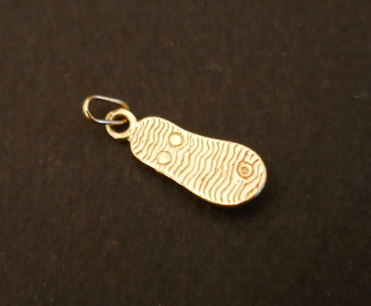18k Gold Flip Flop Charm Pendant.-photo-4