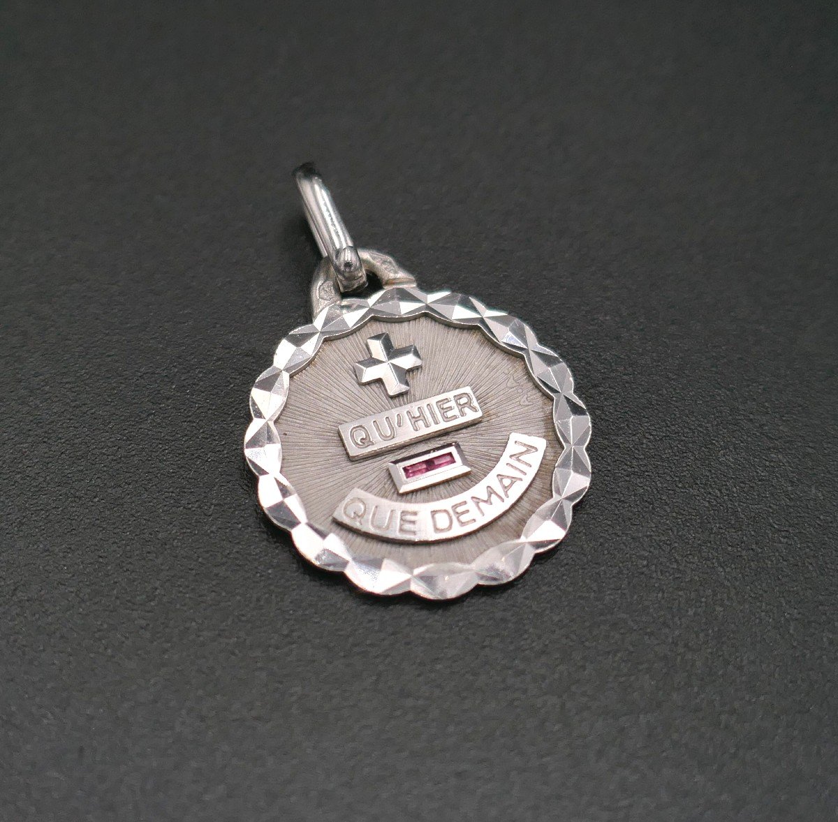  Augis Love Medal 18 Carat White Gold.-photo-2