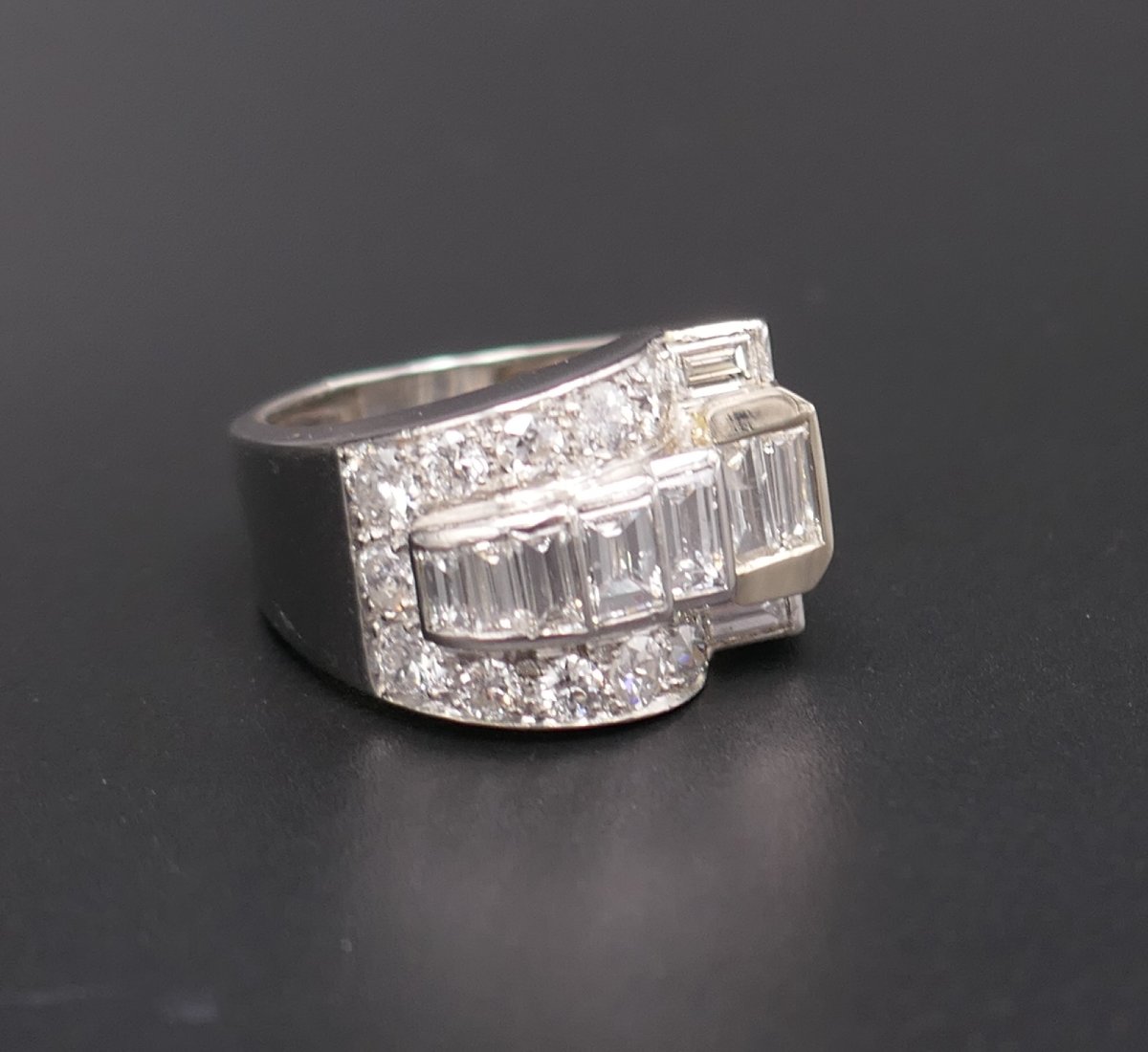 Asymmetrical Signet Ring Diamonds, Platinum, Art Deco.-photo-4