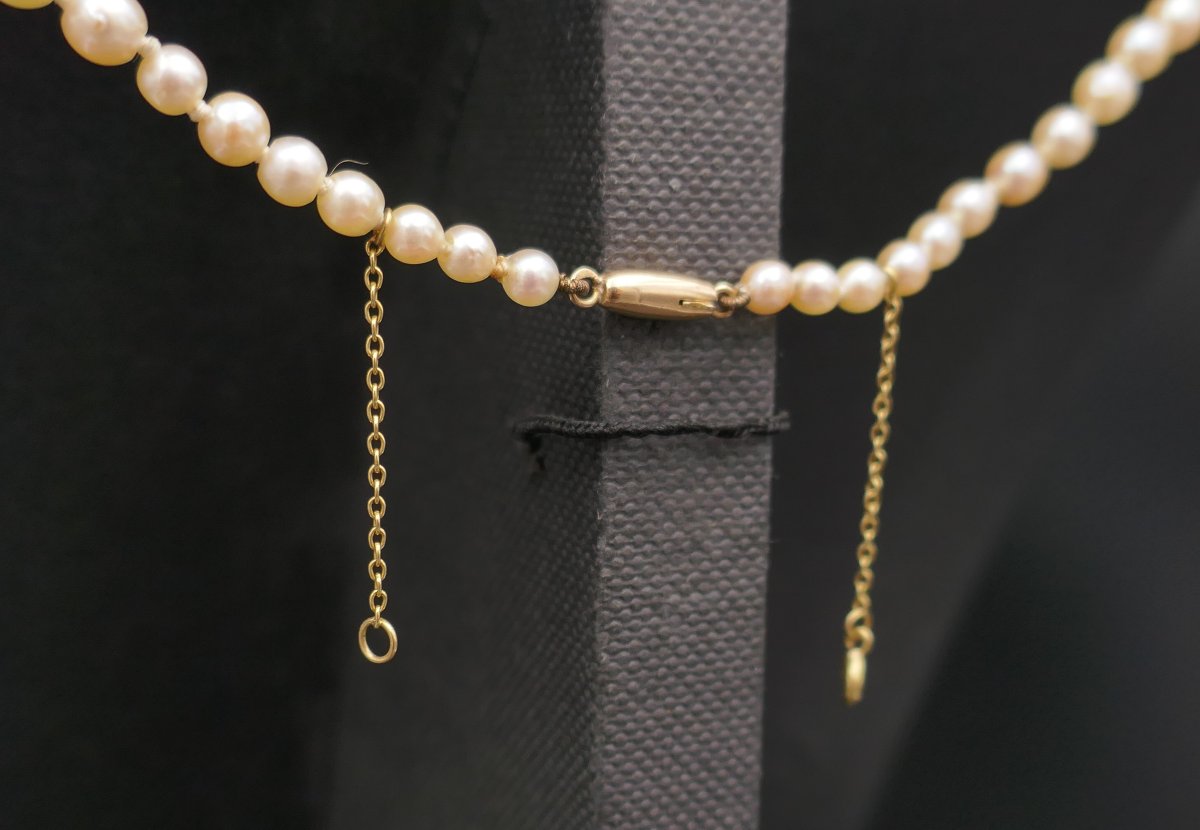Collier De Perles De Culture En Chute, Fermoir Et Chaînette De Sécurité, 18 Carats.-photo-4
