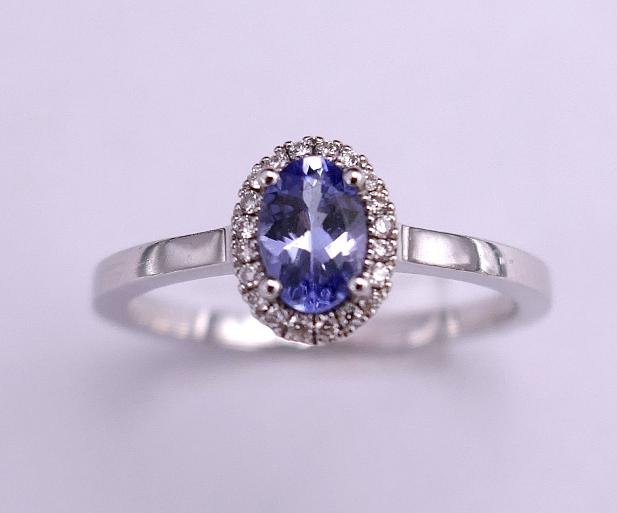 Bague saphir et diamants, or blanc 18 carats.-photo-4