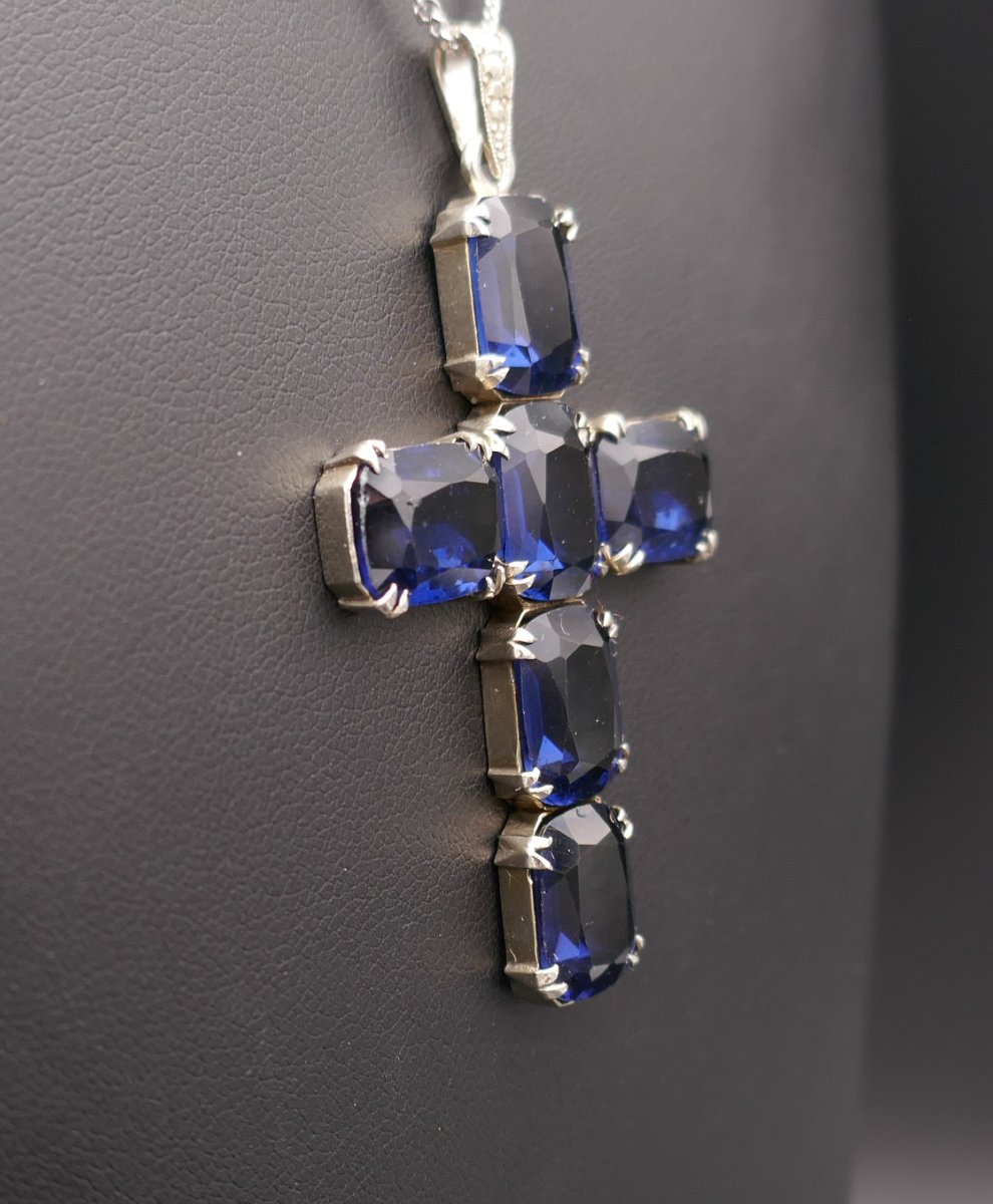 Important Silver And Blue Stone Cross With Silver Chain.-photo-3