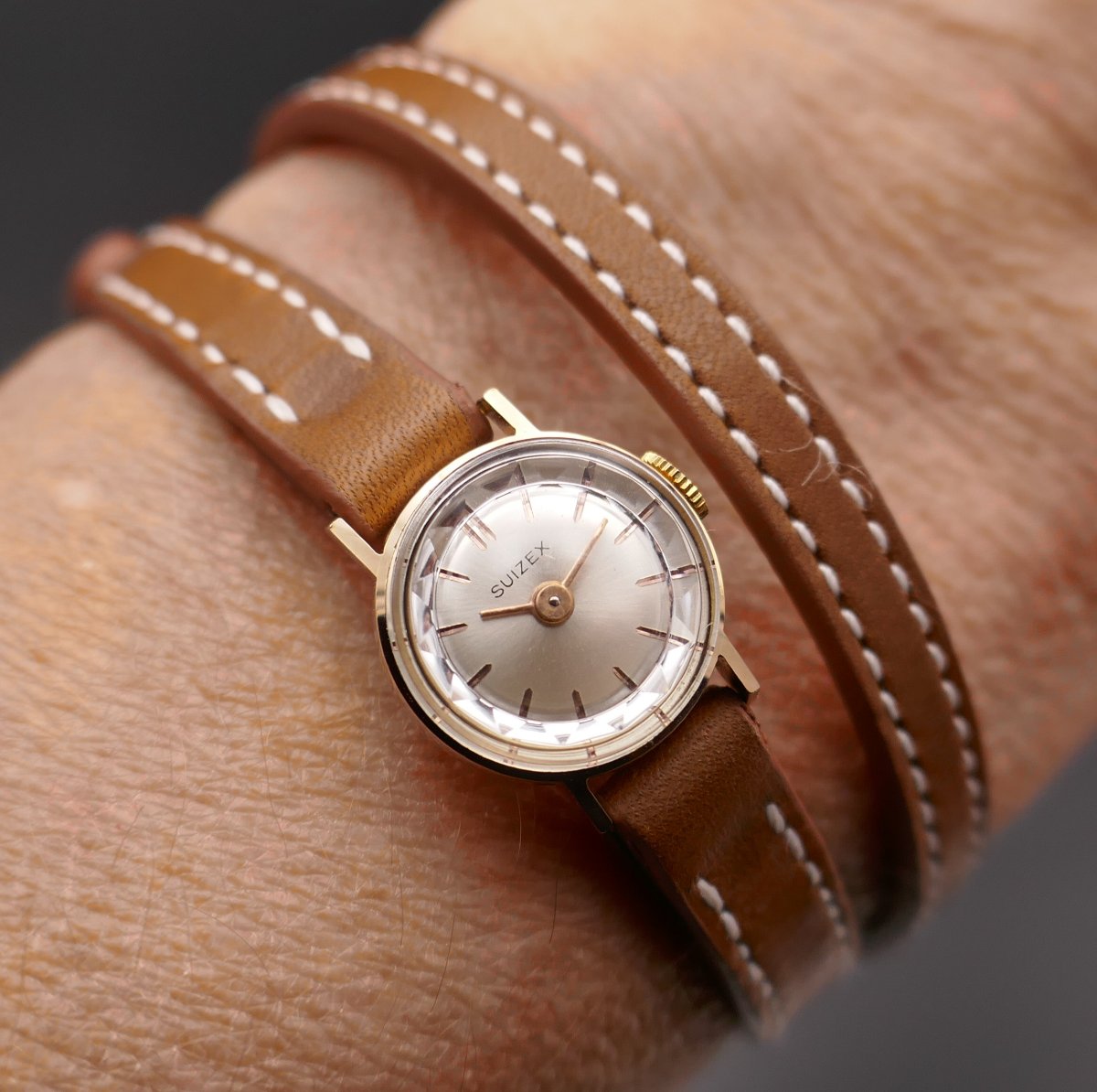 Mini Montre Vintage En Or 18 Carats, Excellent état.-photo-2