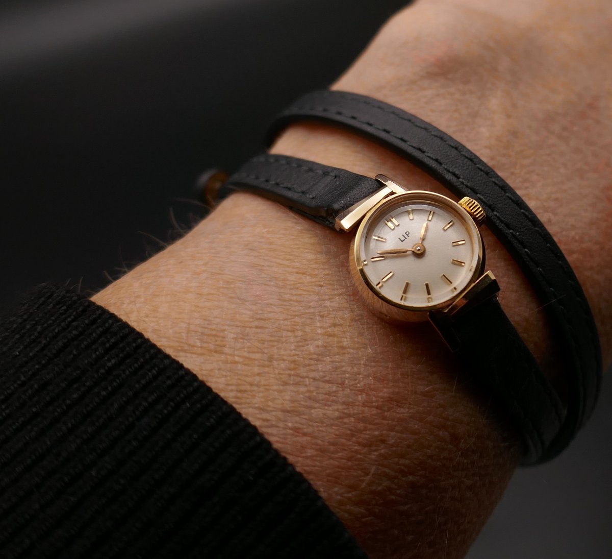 LIP Montre En Or 18 Carats, bracelet double tour. Excellent état.-photo-1