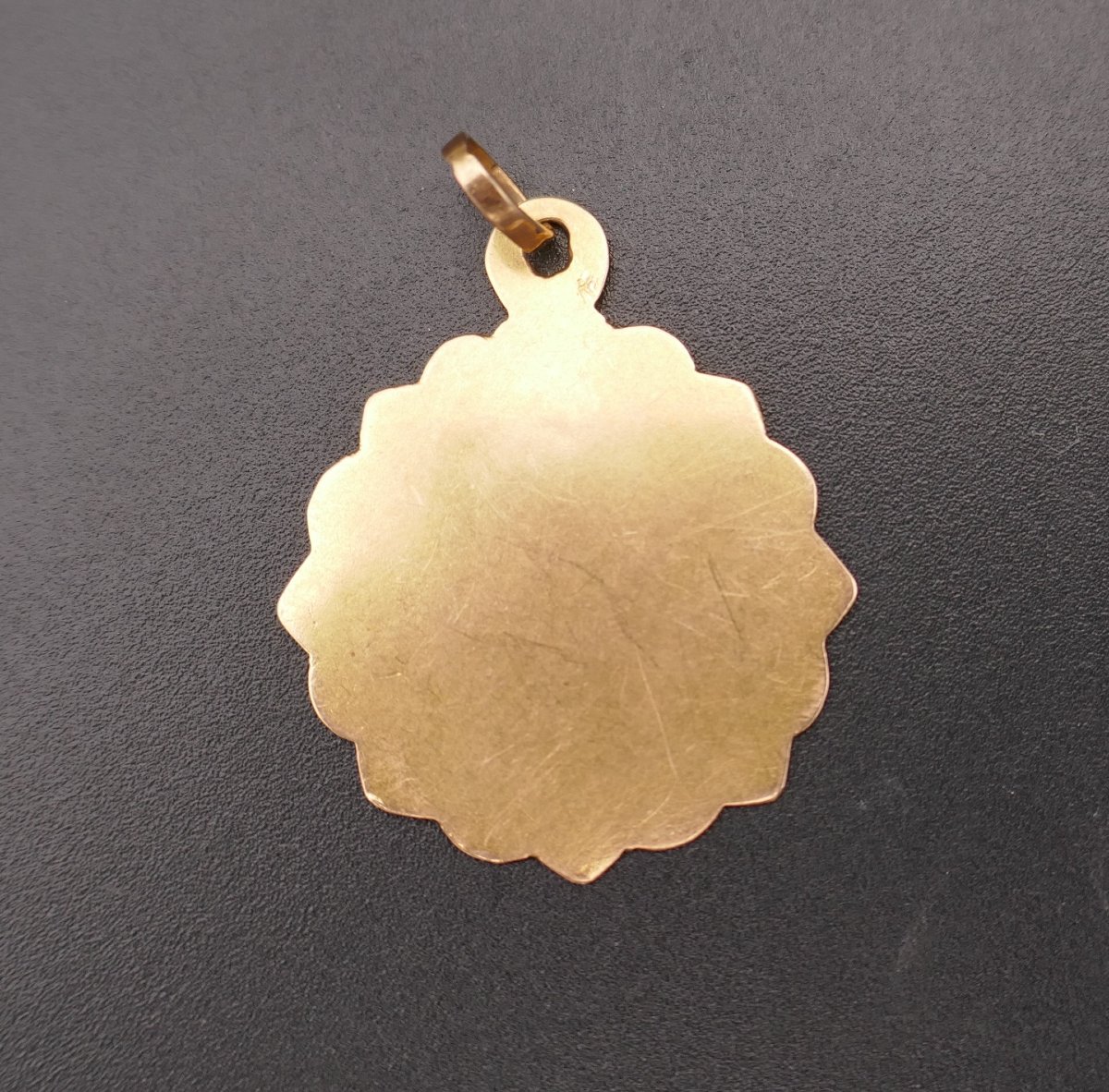 Vierge Miraculeuse Medal, Rose Gold, 18-carat Green Gold, Horsehead Hallmark ( 1838 - 1919).-photo-3