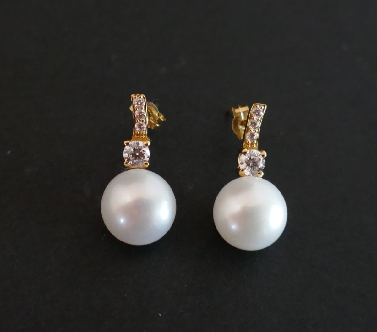 Pearl And Stone Earrings, 18-carat Gold.-photo-2