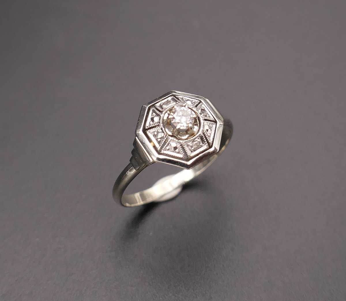 Bague diamants en or et platine, période Art déco.-photo-3