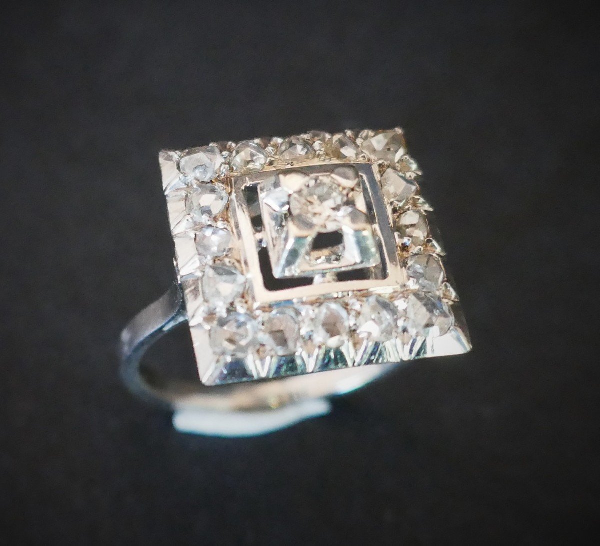 Bague Diamants, Or Blanc 18 Carats.