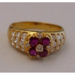 Bague Rubis Et Diamants.