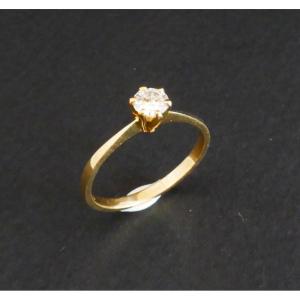 Diamond Solitaire Ring: 0.31 Carat.