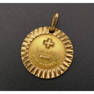 Rare Spanish Version Of The Augis Medal, Double-sided, 18-carat Yellow Gold.