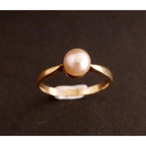 Ring Set With A Cultured Pearl, 18k Gold.