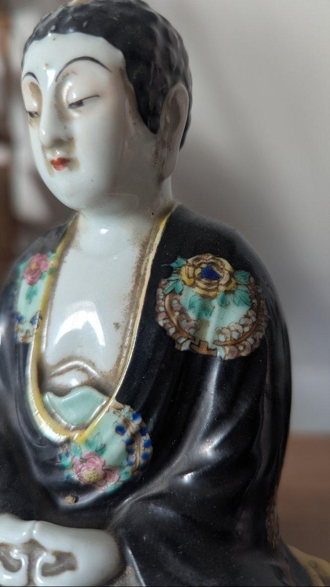 Bouddha  méditant.-photo-3