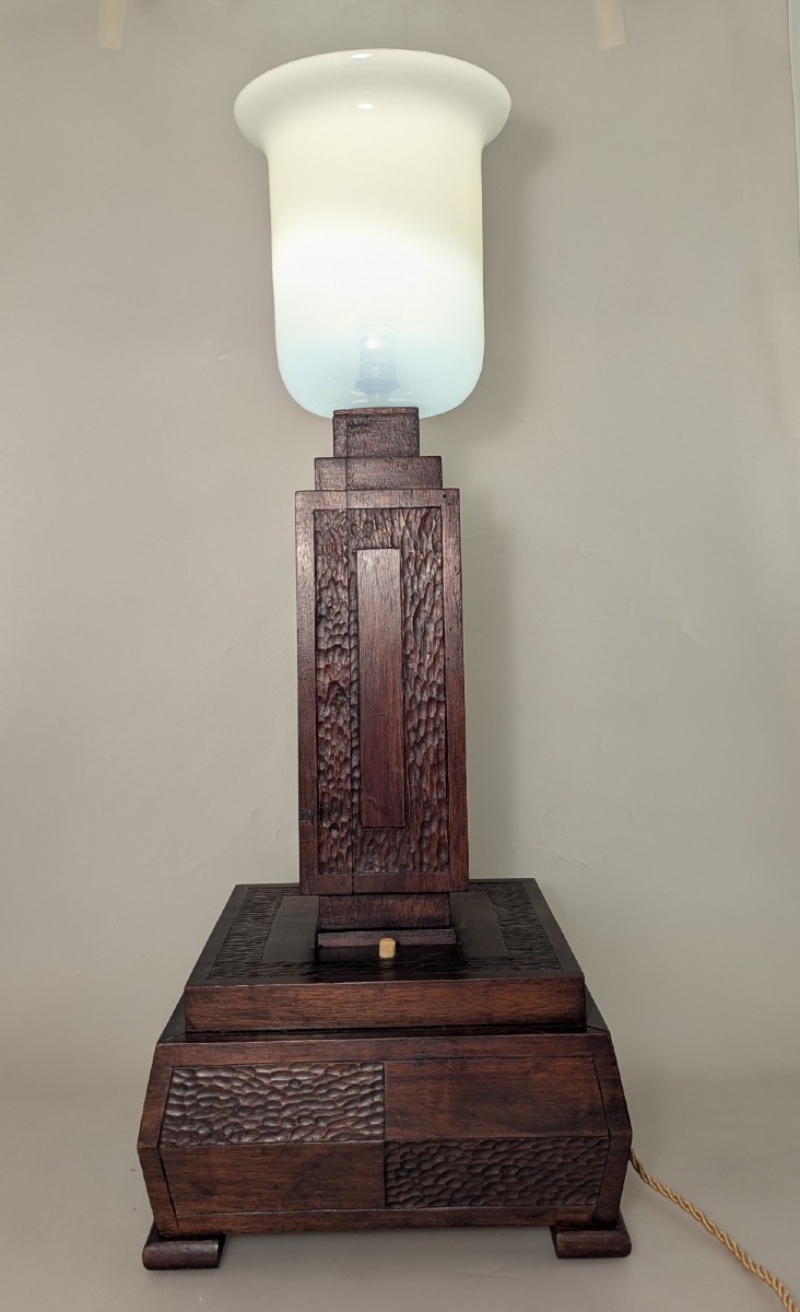 Lampe époque Art Déco.
