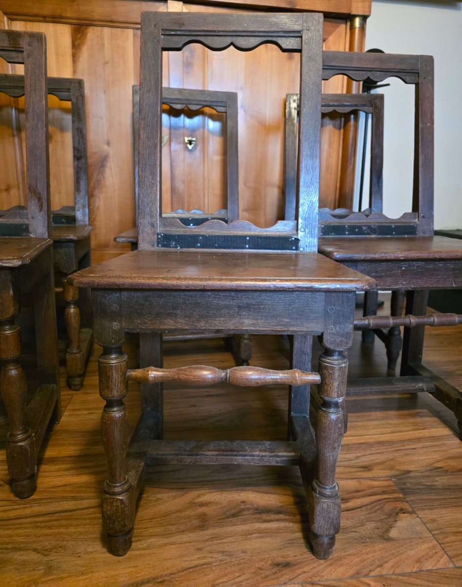 Suite de 6 chaises Lorraines. 17 ème siècle.-photo-3