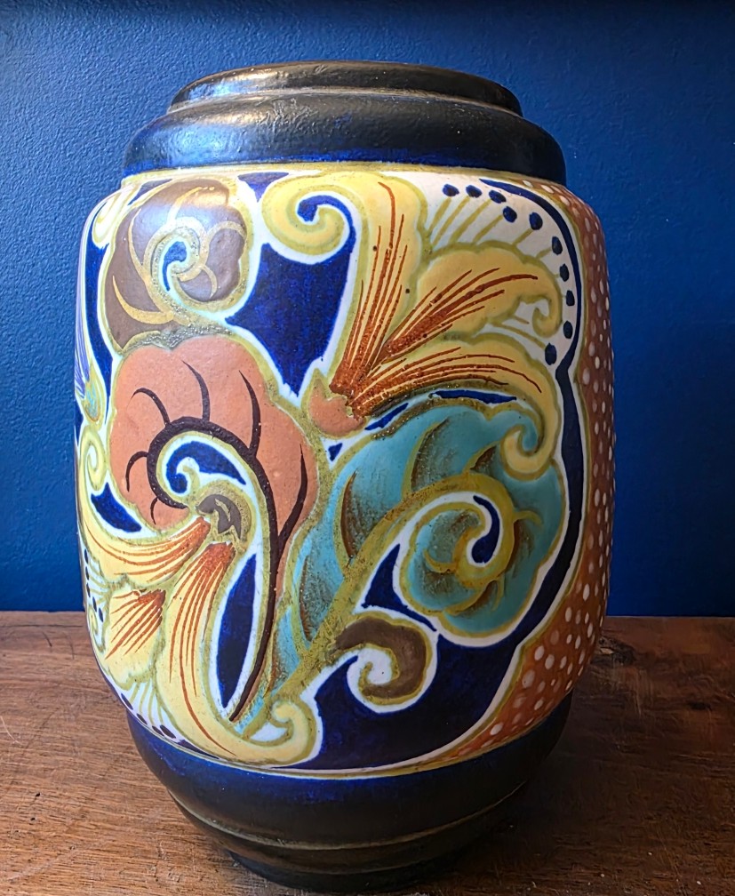 Vase Signed Fontinelle (1886-1964). 