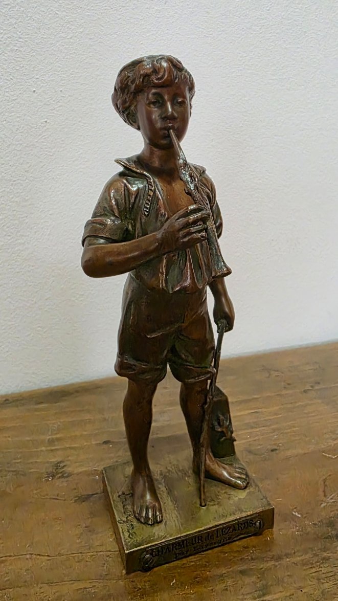 The Lizard Charmer. Adolphe Jean Lavergne (1863-1928). Bronze-photo-3