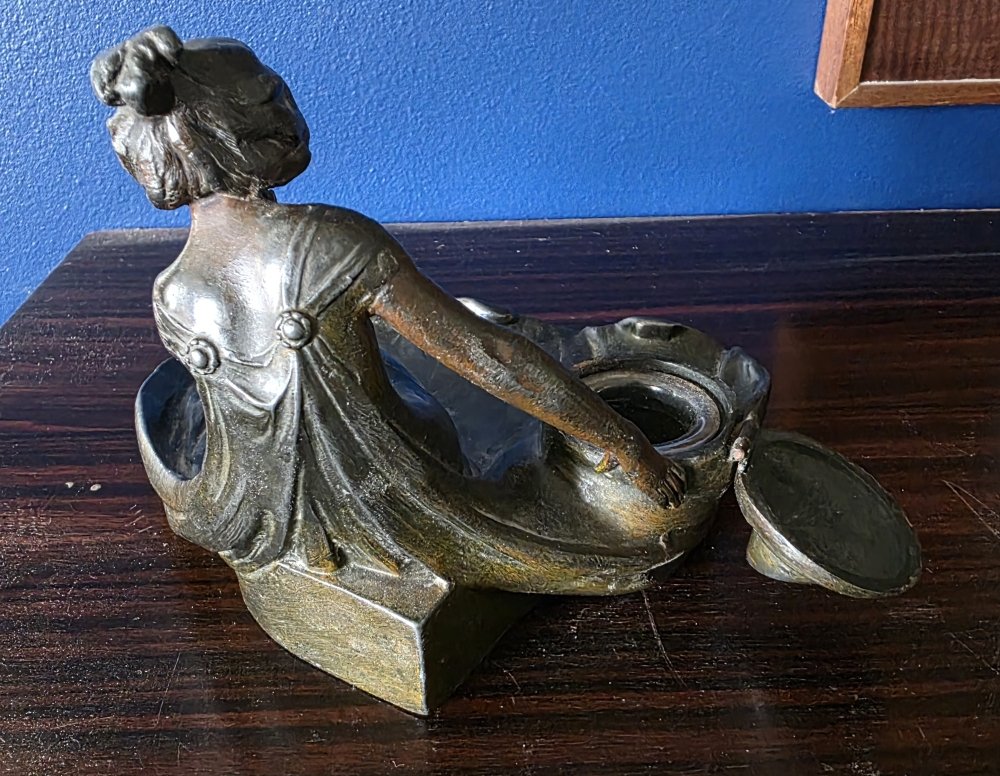 Art Nouveau Bronze Inkwell.-photo-3