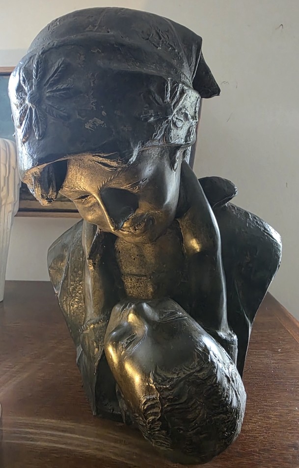 Mereste 19th. 20th. Maternity. Patinated Bronze.