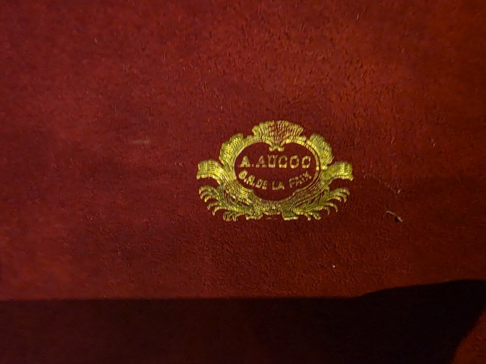 Coffret chêne. Maison Aucoc, rue de la Paix.-photo-4