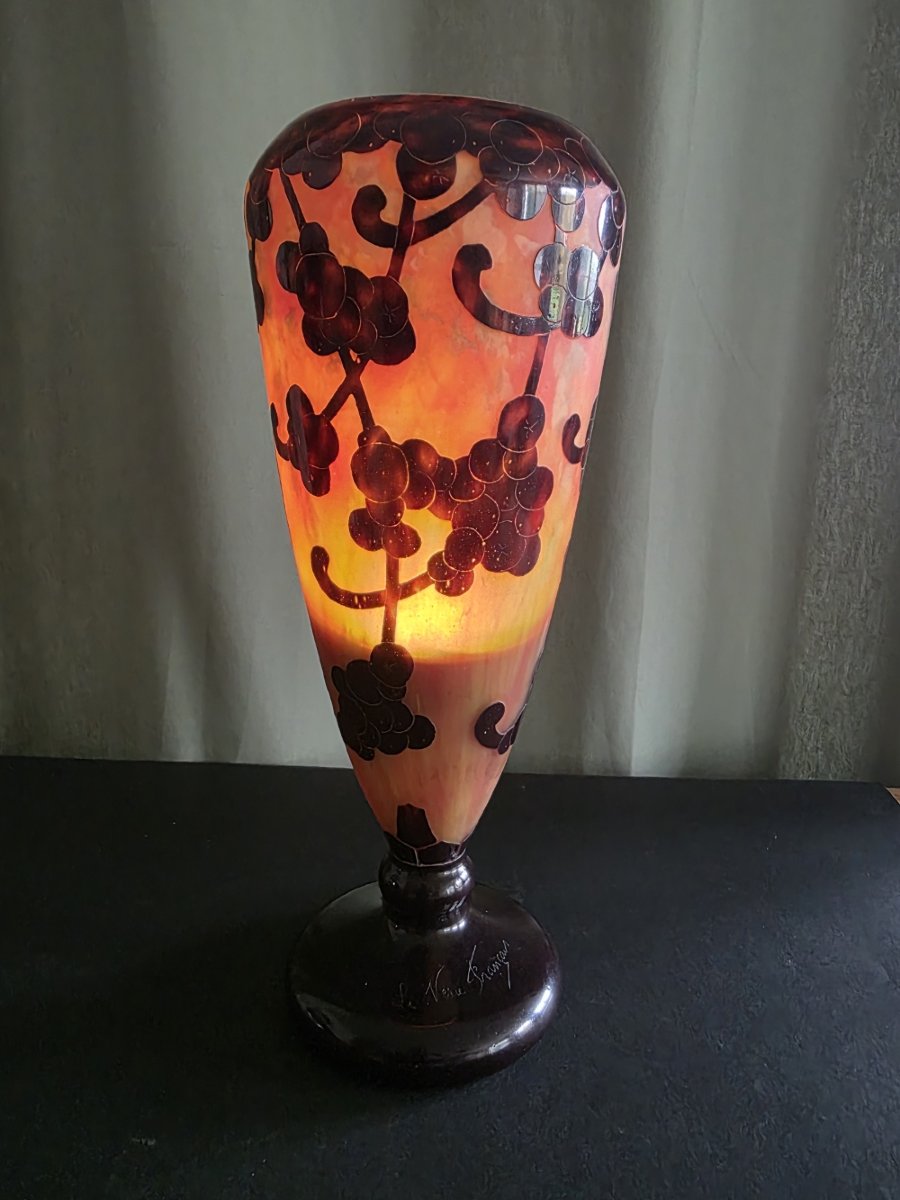 Le Verre Francais. Vase modèle Perlière. 36 cm.-photo-4