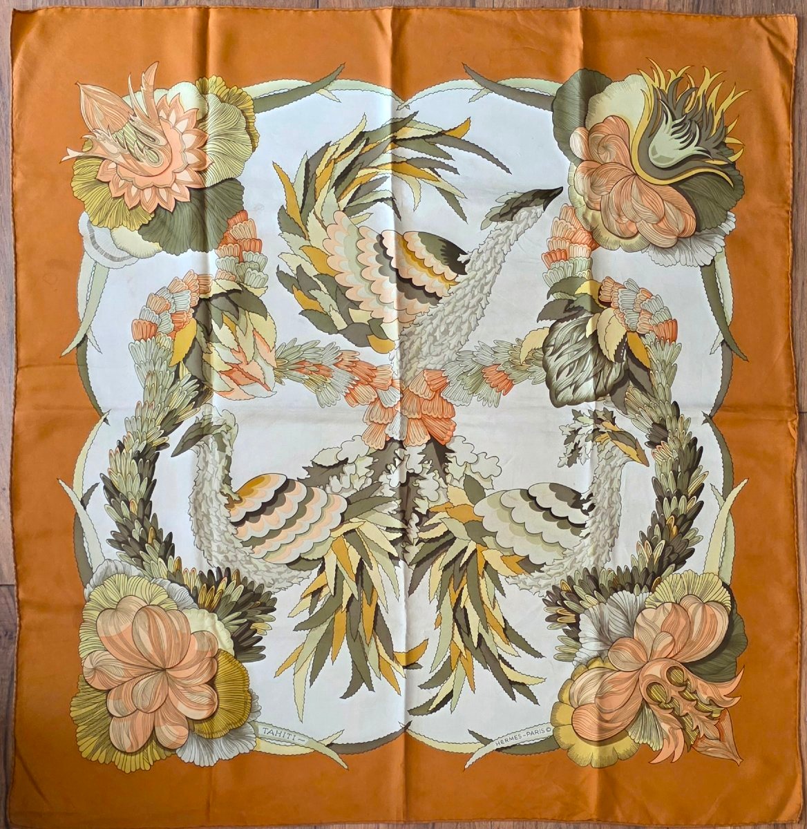 Carré Hermes vintage.