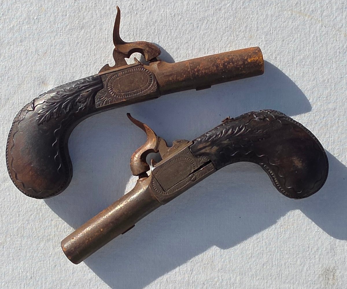 Pair Of Flintlock Pistols. Bordeaux, Masonic Engraving