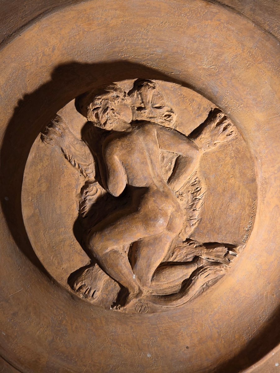 Plat en terre cuite représentant le Lion de Némée signé Vadim Androusov XXème-photo-2