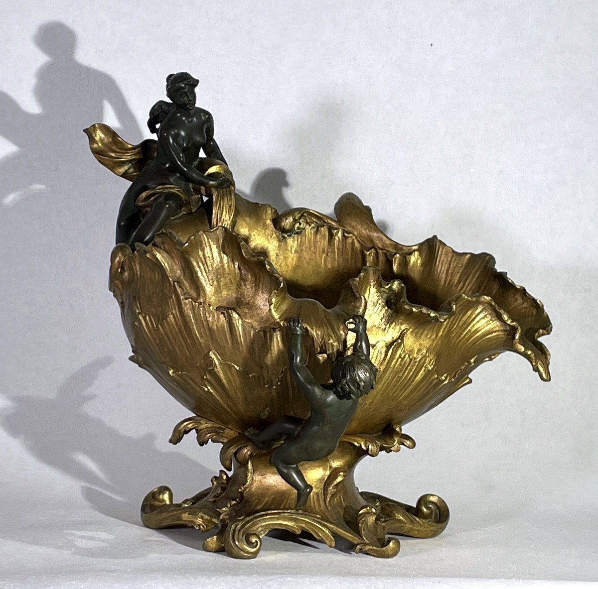 KINSBURGER Sylvain ( 1855 - 1935) - Centre de table en bronze - Art Nouveau 