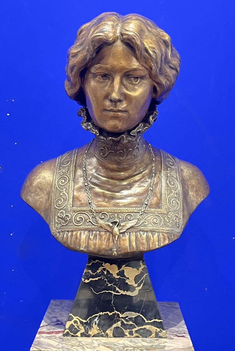 Bronze Bust Of Sarah Bernhardt. Second Half Of The 19th Century 