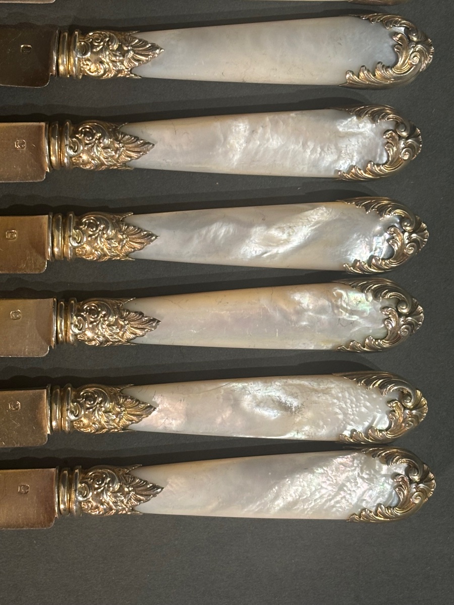 Henri SOUFFLOT orfèvre - suite de 10 couteaux à fruit en argent vermeil et nacre -photo-3