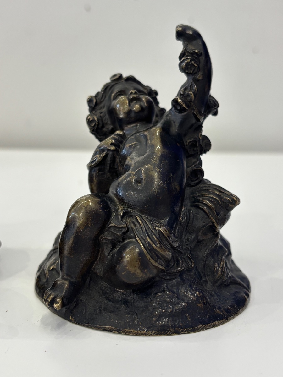 A Charming Pair Of Patinated Bronze Putti—in The Style Of Clodion -photo-3