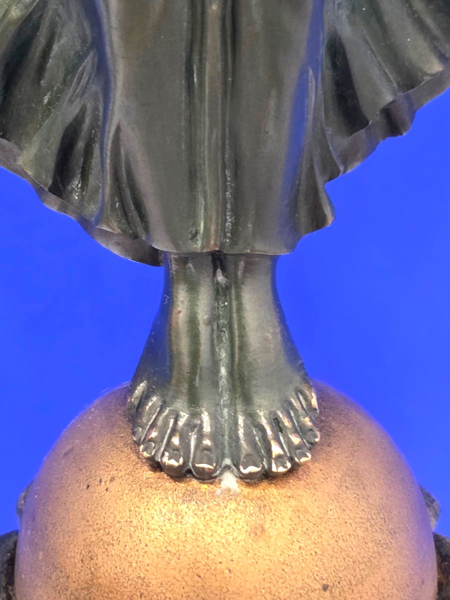 Pair Of Large 6-light Candelabras Featuring Victory Figures, In Patinated And Gilded Bronze; Napoleon III Period-photo-1