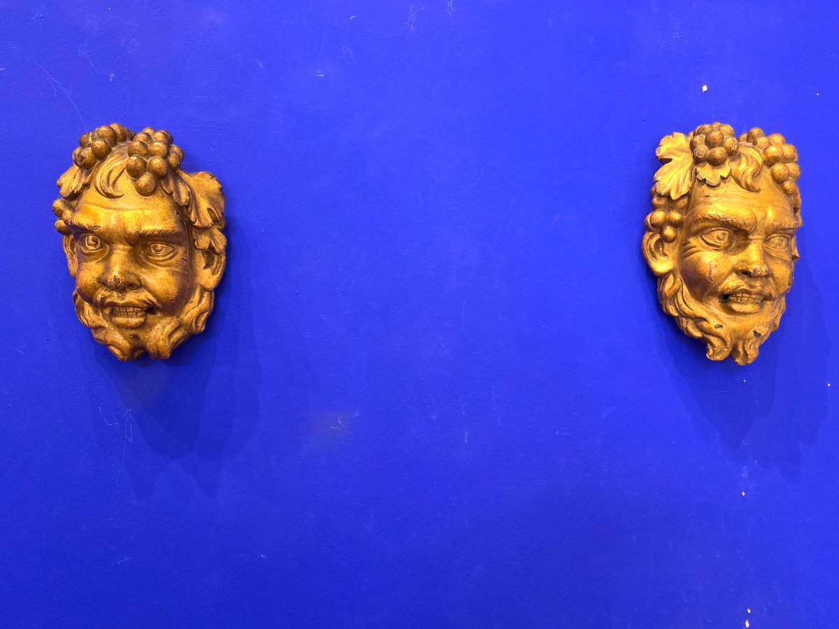 Paire de Mascarons en Bois Sculpté et Doré « Têtes de Bacchus » Époque Louis XV, XVIIIe siècle-photo-3