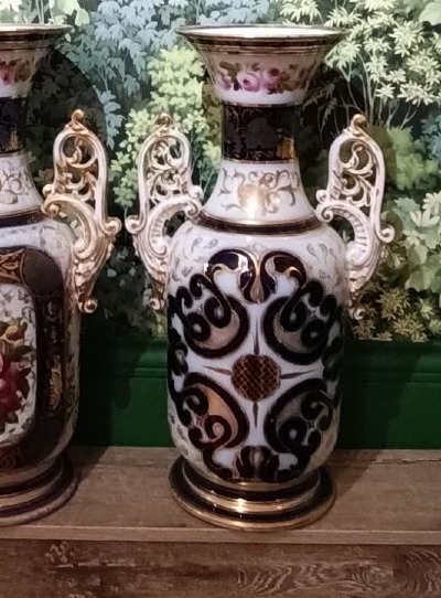  importante paire de vases en porcelaine de la Manufacture de Valentine XIXème-photo-3