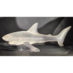 Grand Requin en cristal signé Lalique France