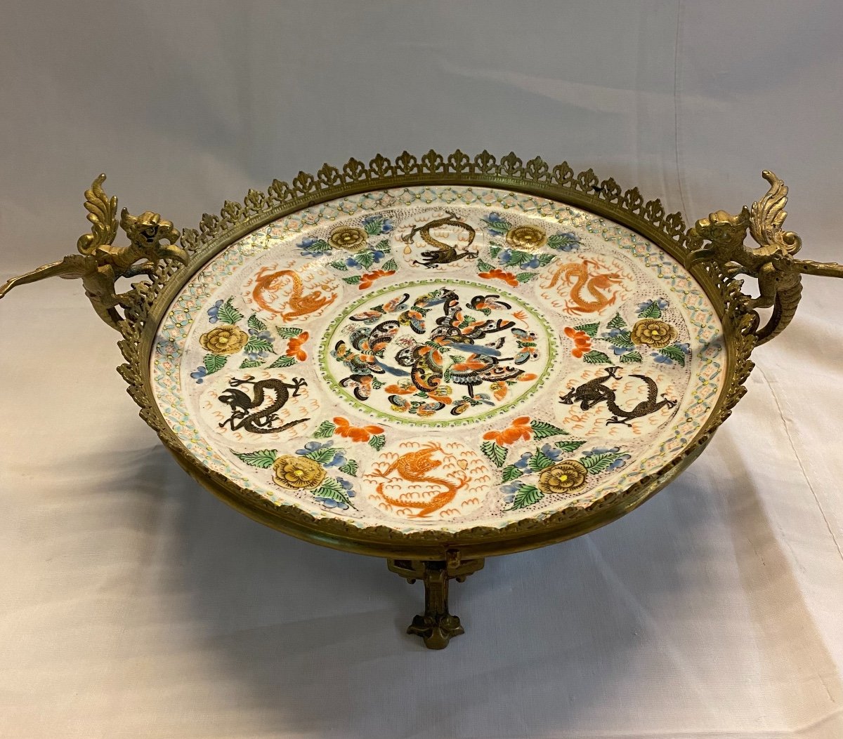 Coupe En Porcelaine De Canton Et Bronze XIX ème  