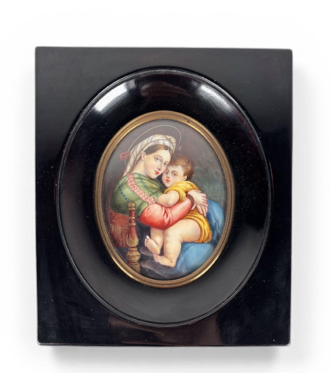 Miniature peinte sur ivoire Vierge à l’Enfant d’après Raphaël fin XIXe siècle