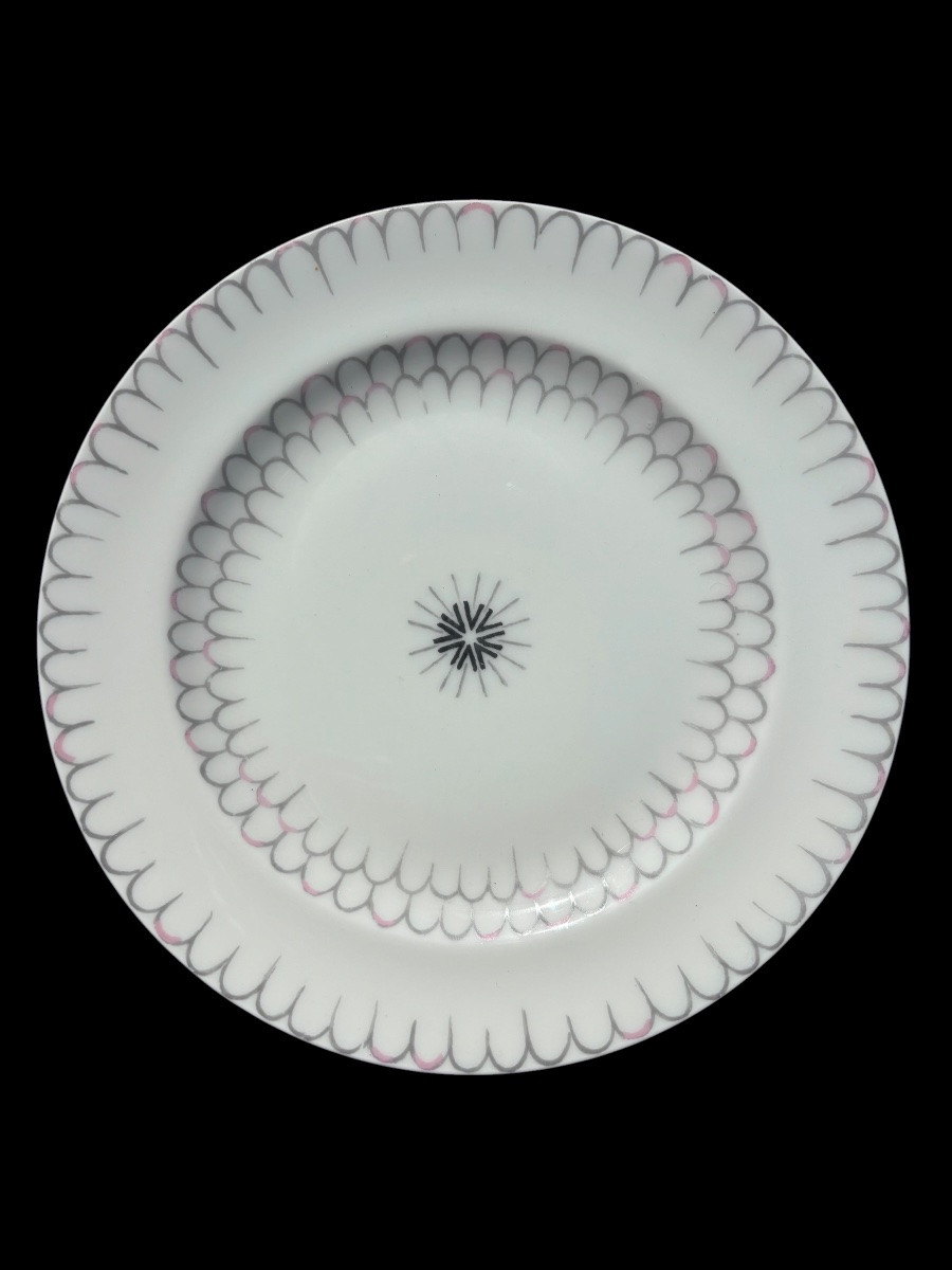 Suite de 7 assiettes  Haviland  Suzanne Lalique.-photo-2