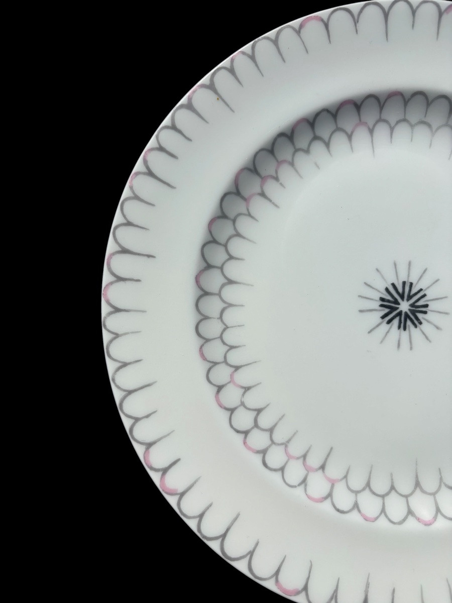 Suite de 7 assiettes  Haviland  Suzanne Lalique.-photo-1