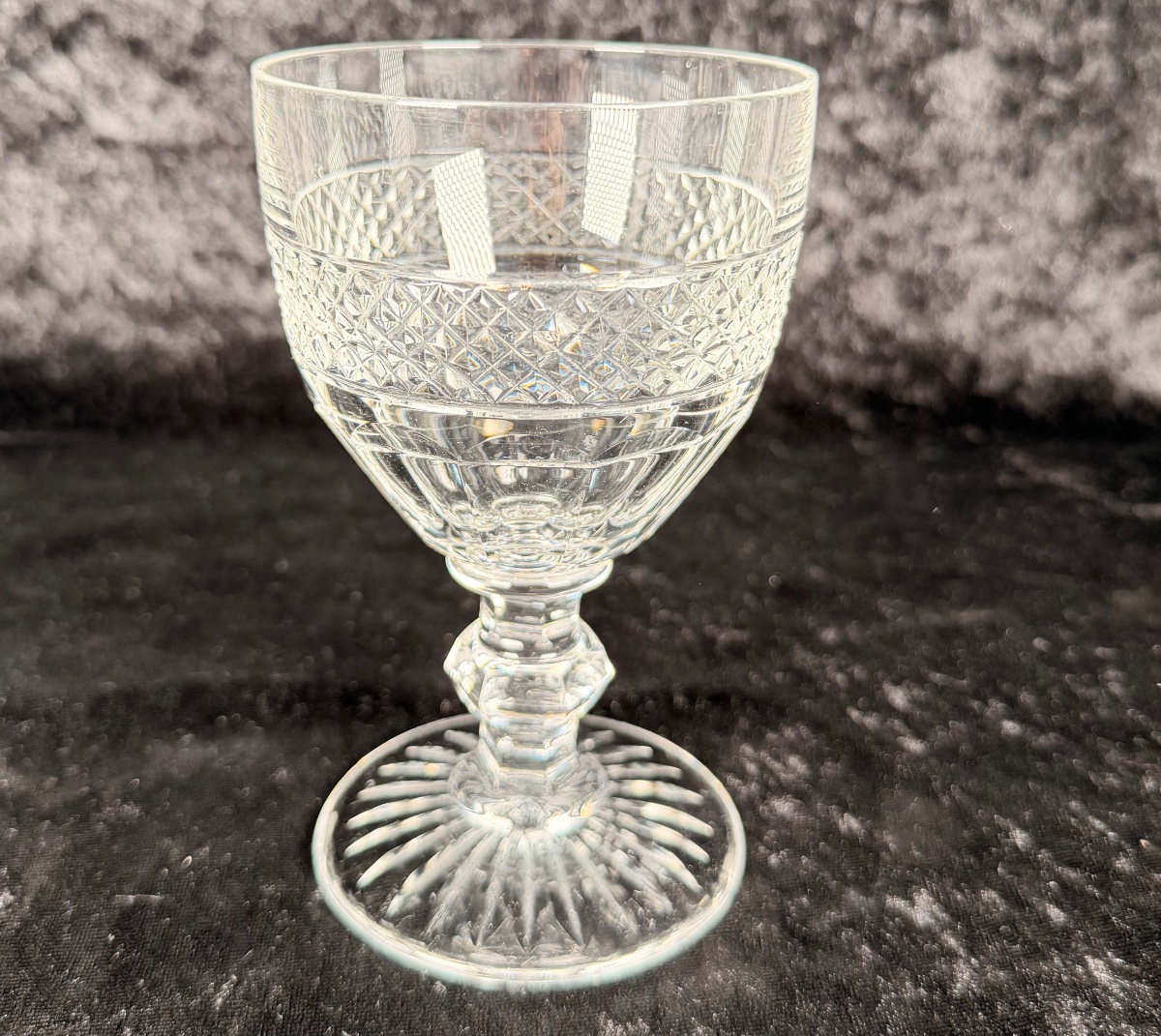 Série de 7 verres à eau cristal Saint-Louis modèle Trianon -photo-3