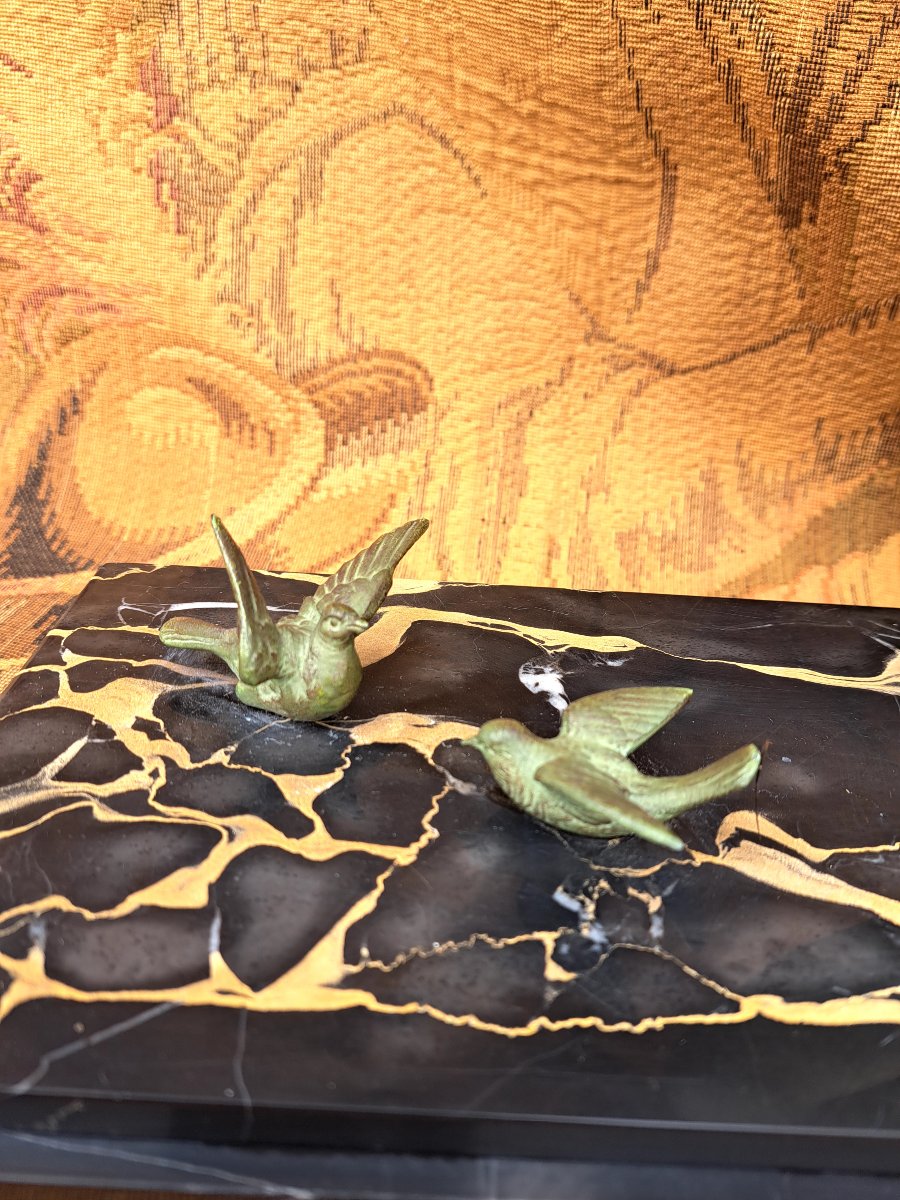 Art Deco Sculpture. Woman With Birds. Signed U. Cipriani.-photo-1
