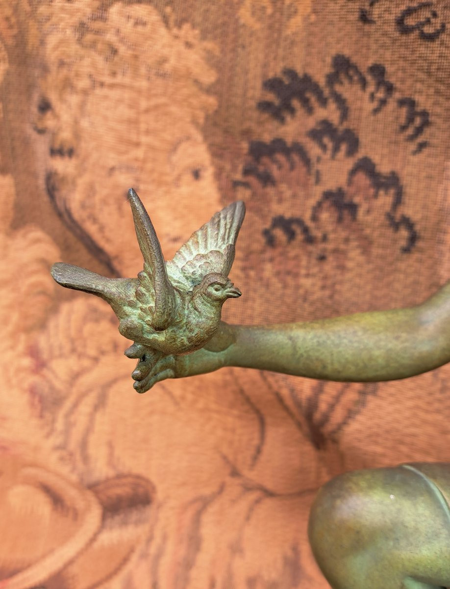 Art Deco Sculpture. Woman With Birds. Signed U. Cipriani.-photo-7