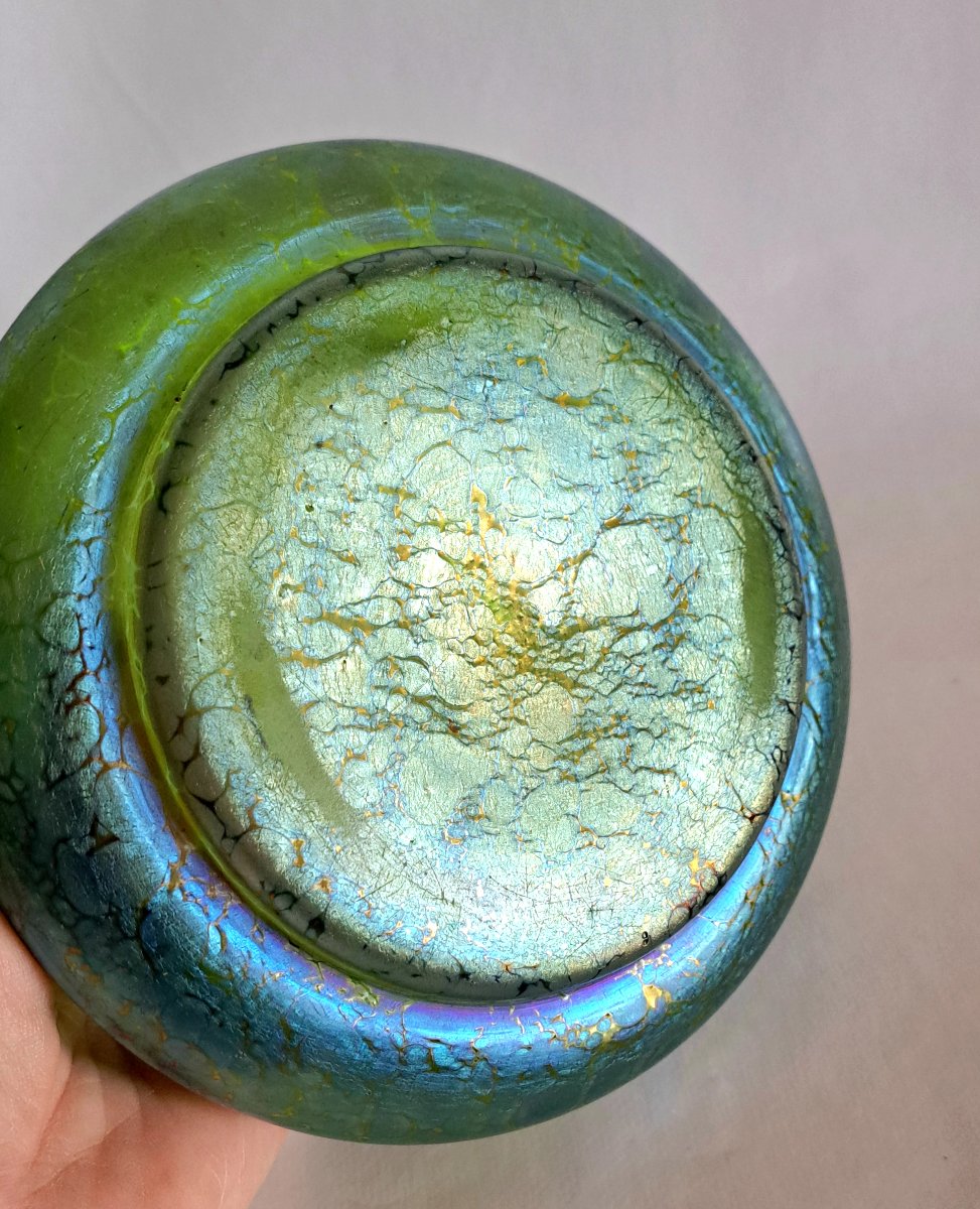 Coupe en pate de verre Loetz.-photo-1
